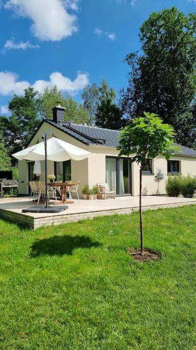 Haus Am Waldrand Und In Seenaehe Lehnin Eksteriør bilde
